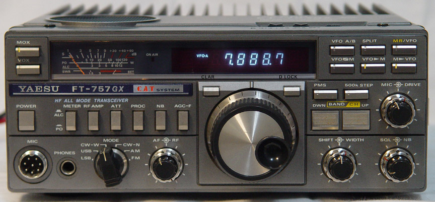 Yaesu FT-757GX КВ Радиостанция 500 кхц -30.000 мхц 100W